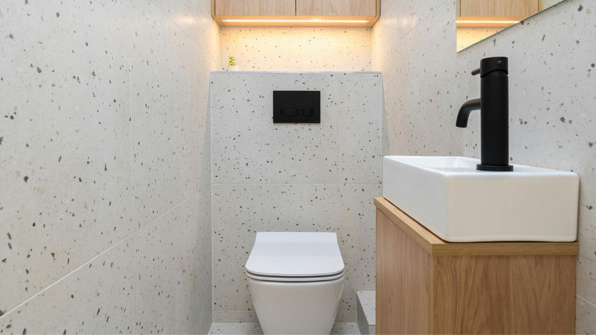 トイレの窓って必要?後悔しない選び方を解説!